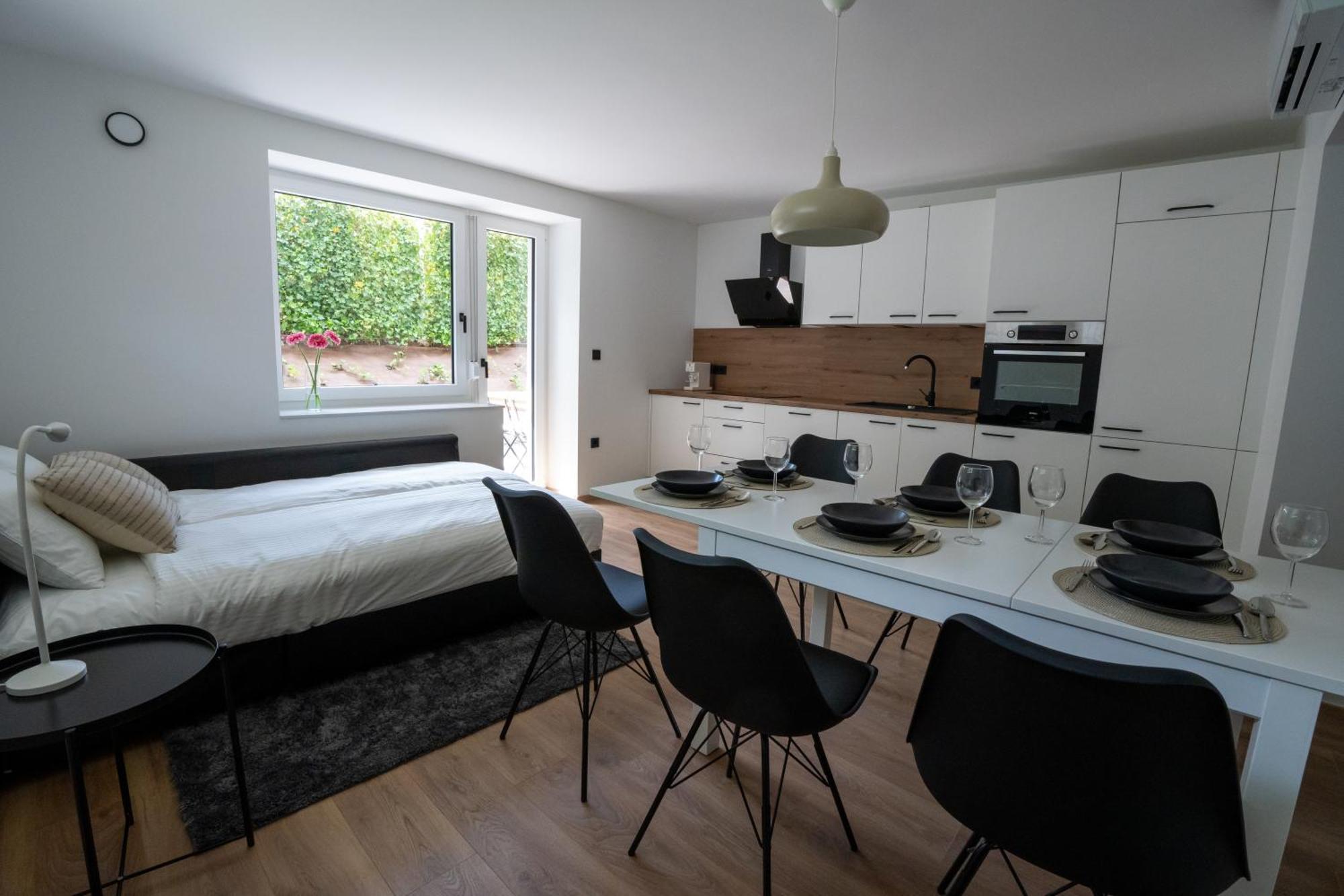 Residence Black&White Liubliana Habitación foto